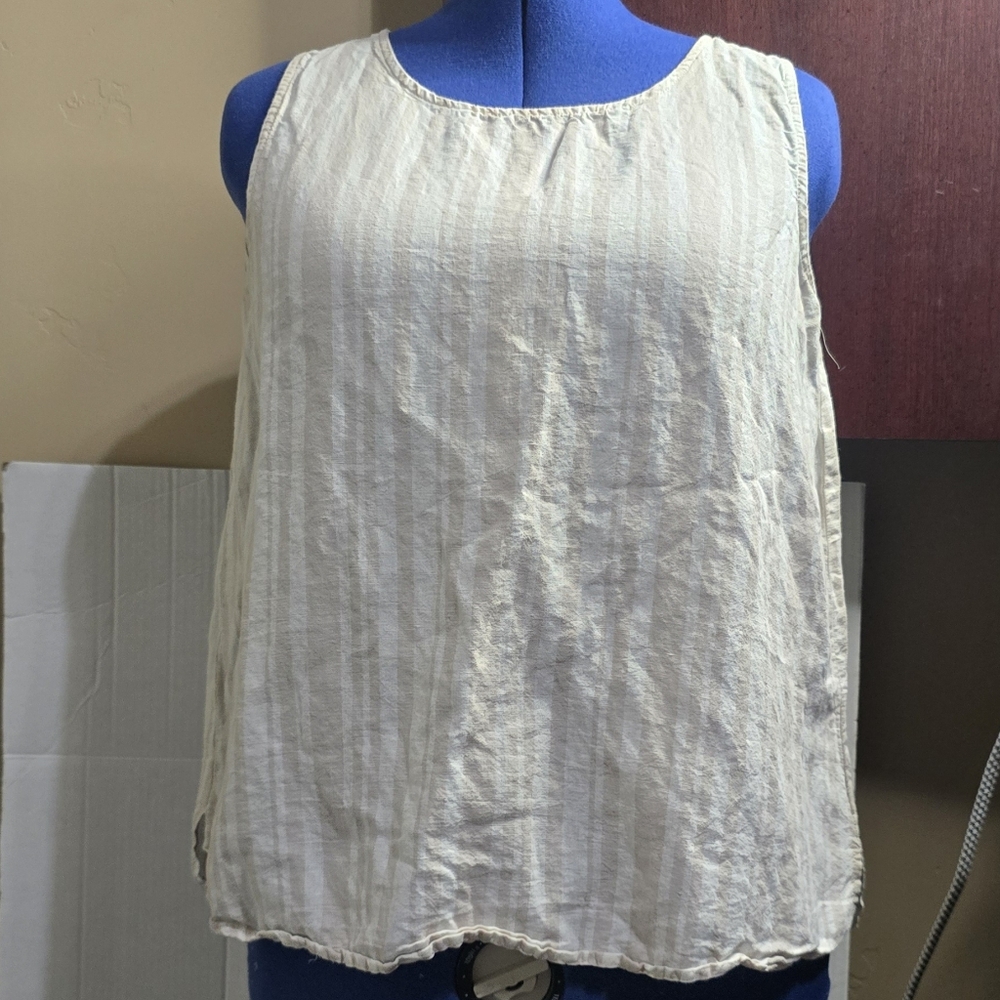 Andrea Jovine Textured Cream Tank Top